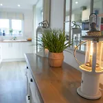 Holiday home Pearl & Spice Hideaways - 2 Two Bedroom Nearby - Part Of The The Bay Filey Village With Pool, Gym And Direct Access, Pub, Restaurant, Tennis And Meadows Walks