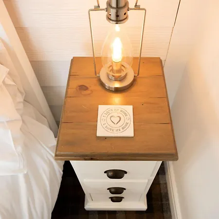 Pearl & Spice Hideaways - 2 Two Bedroom Cottages Nearby - Part Of The The Bay Filey Holiday Village With Pool, Gym And Direct Beach Access, Pub, Restaurant, Tennis And Meadows Walks Reighton