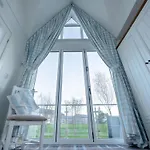 Tatil Evi Pearl & Spice Hideaways - 2 Two Bedroom Nearby - Part Of The The Bay Filey Village With Pool, Gym And Direct Access, Pub, Restaurant, Tennis And Meadows Walks