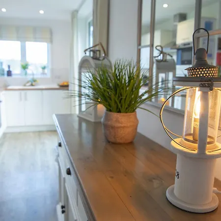 Prázdninový dům Pearl & Spice Hideaways - 2 Two Bedroom Nearby - Part Of The The Bay Filey Village With Pool, Gym And Direct Access, Pub, Restaurant, Tennis And Meadows Walks